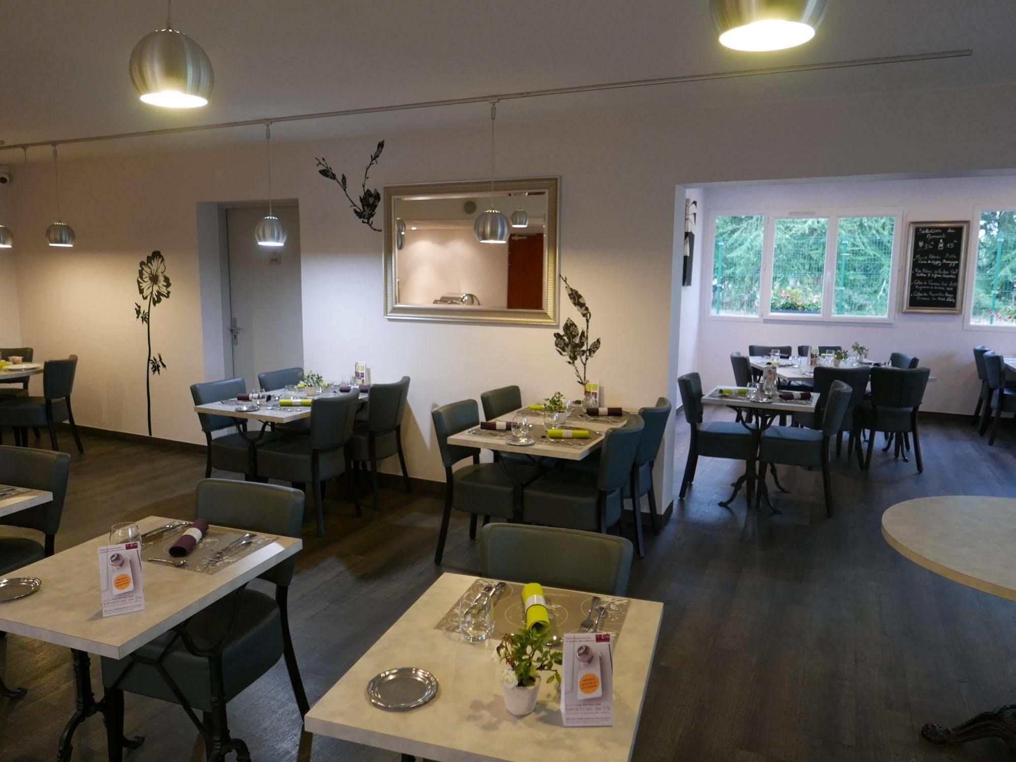 Lyon - Priest Hotel 3*